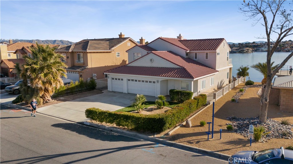18075 Lakeview Drive Property Photo 1