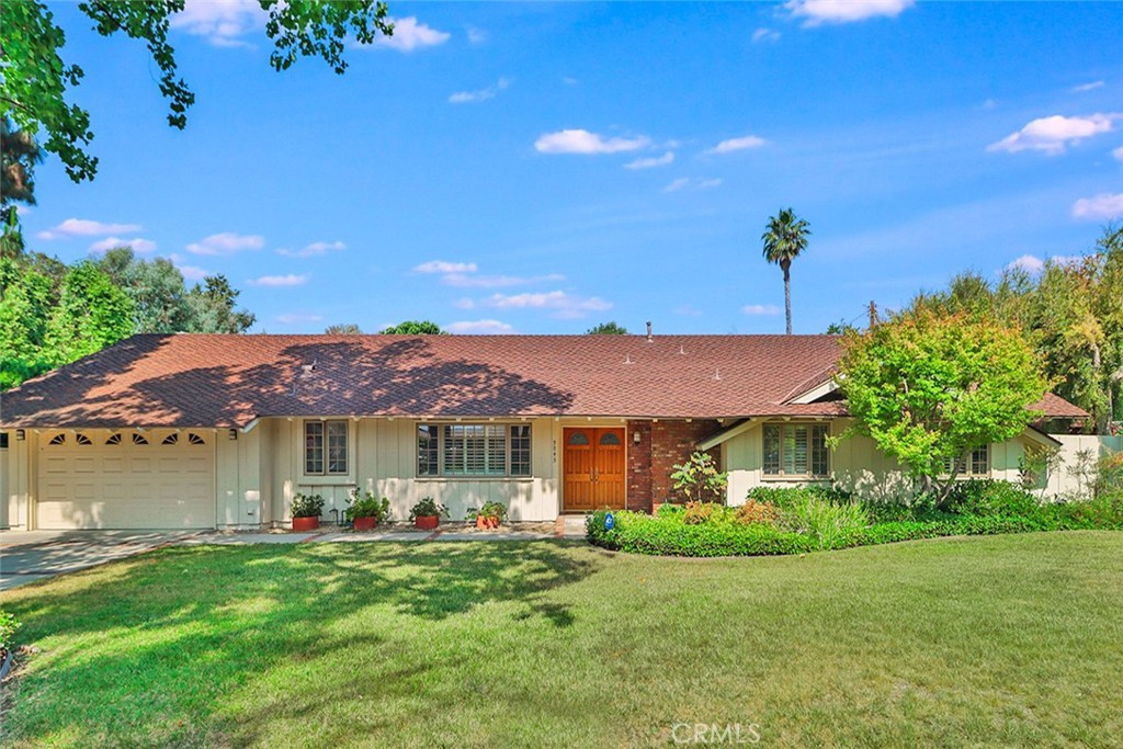 9845 Encino Avenue Property Photo 1