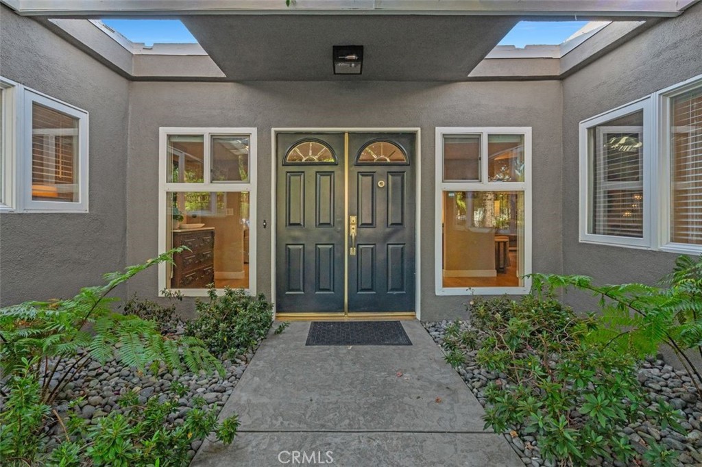 6207 Capistrano Avenue Property Photo 30