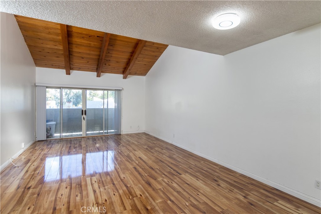 20134 Leadwell Street 337 Property Photo 1