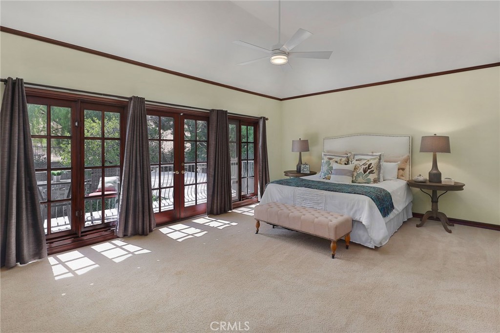 6137 Paseo La Vista Property Photo 20