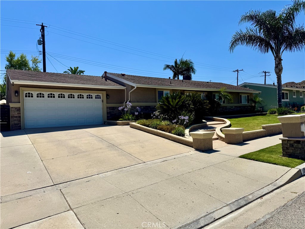 1034 Mead Avenue Property Photo 1