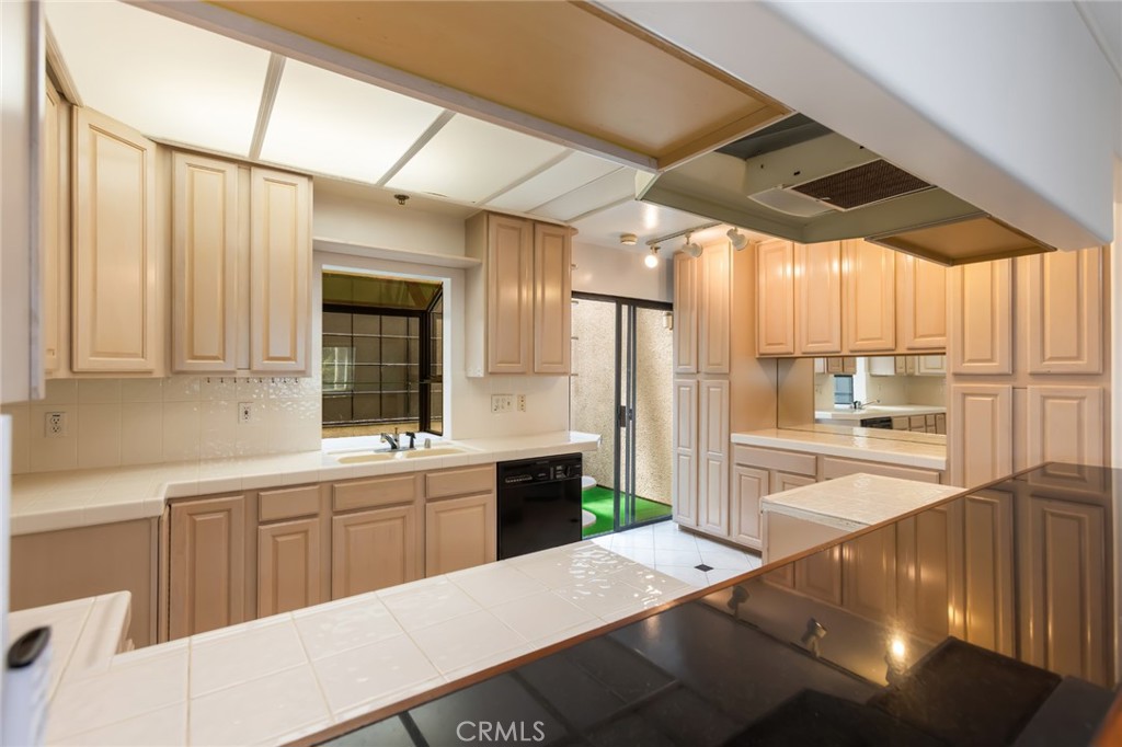 311 Bora Bora Way 118 Property Photo 6