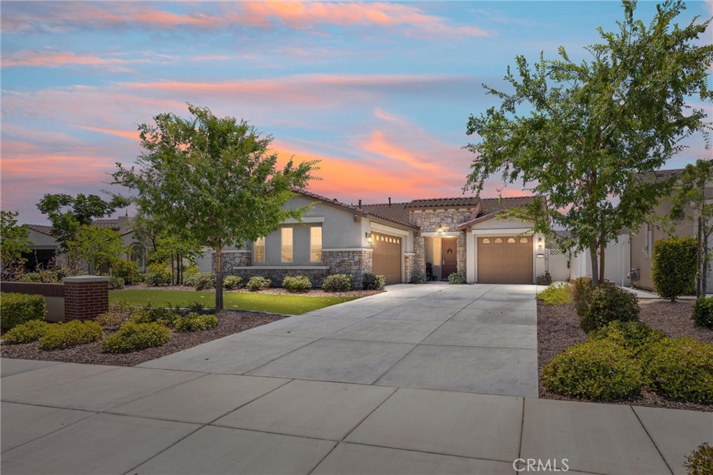 14217 Pemberley Passage Avenue Property Photo 1