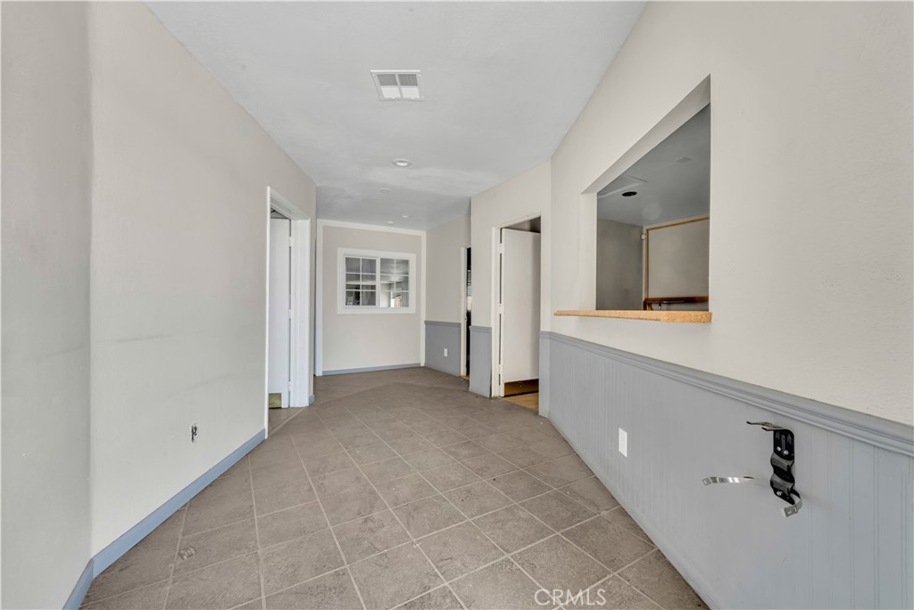 40420 10th Street W Property Photo 7