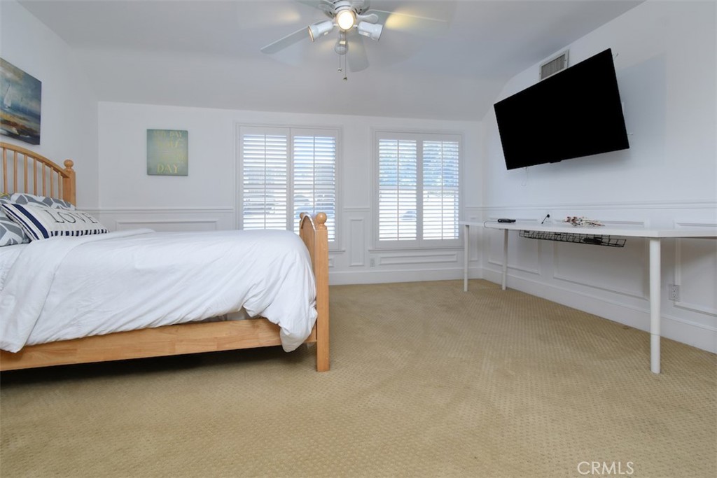 4161 Dixie Canyon Avenue Property Photo 21