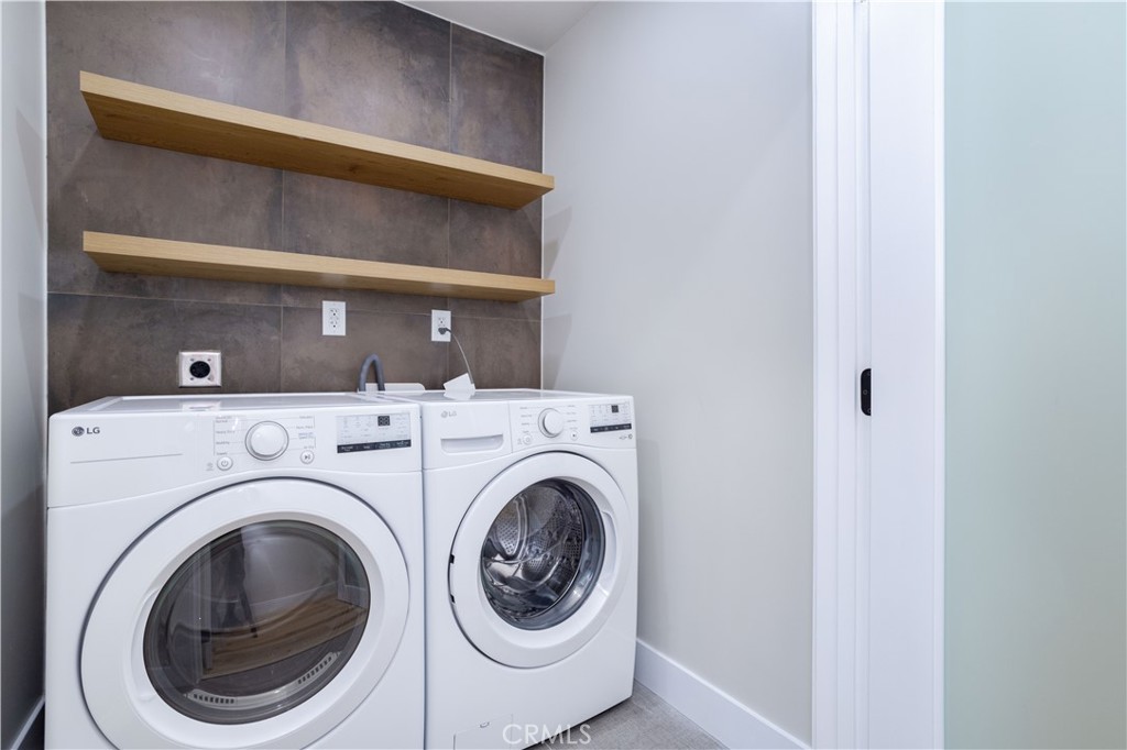 17905 Bullock Street Property Photo 23