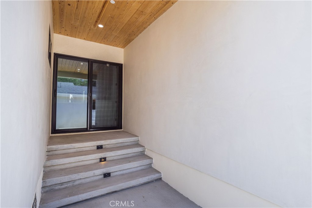 17905 Bullock Street Property Photo 32