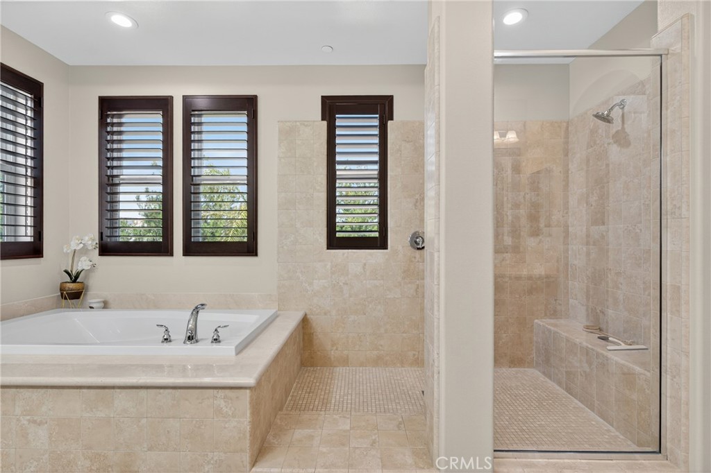 11680 Cetona Way Property Photo 34