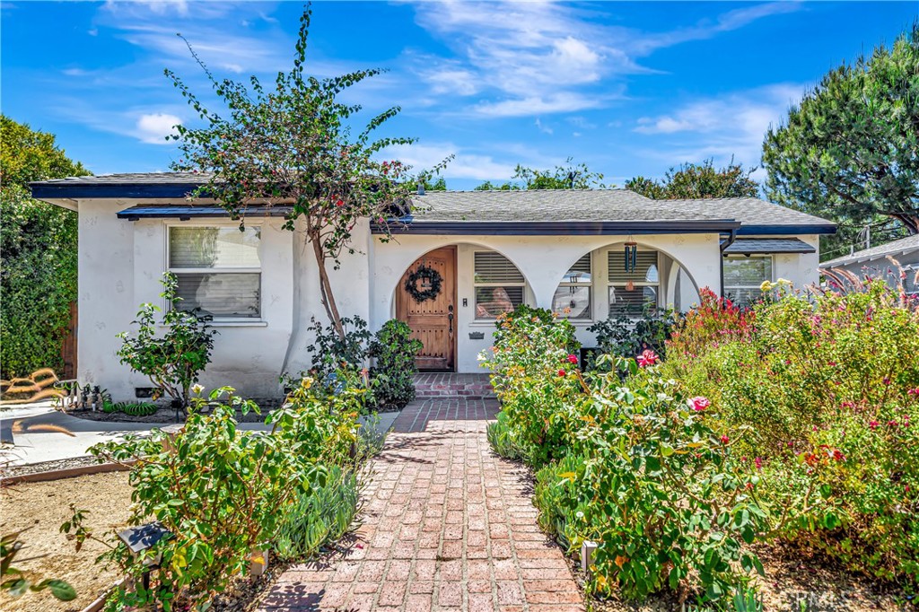 5617 Cantaloupe Avenue Property Photo 1