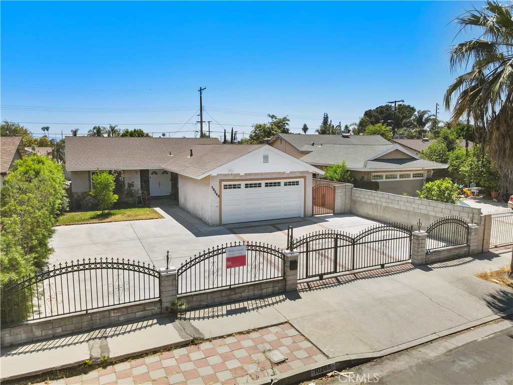 10265 Lev Avenue Property Photo 1