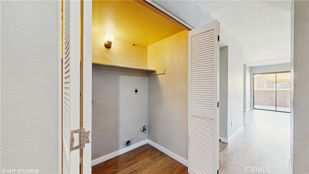 9020 Newport Avenue 17 Property Photo 18