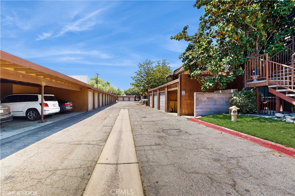 9020 Newport Avenue 17 Property Photo 21