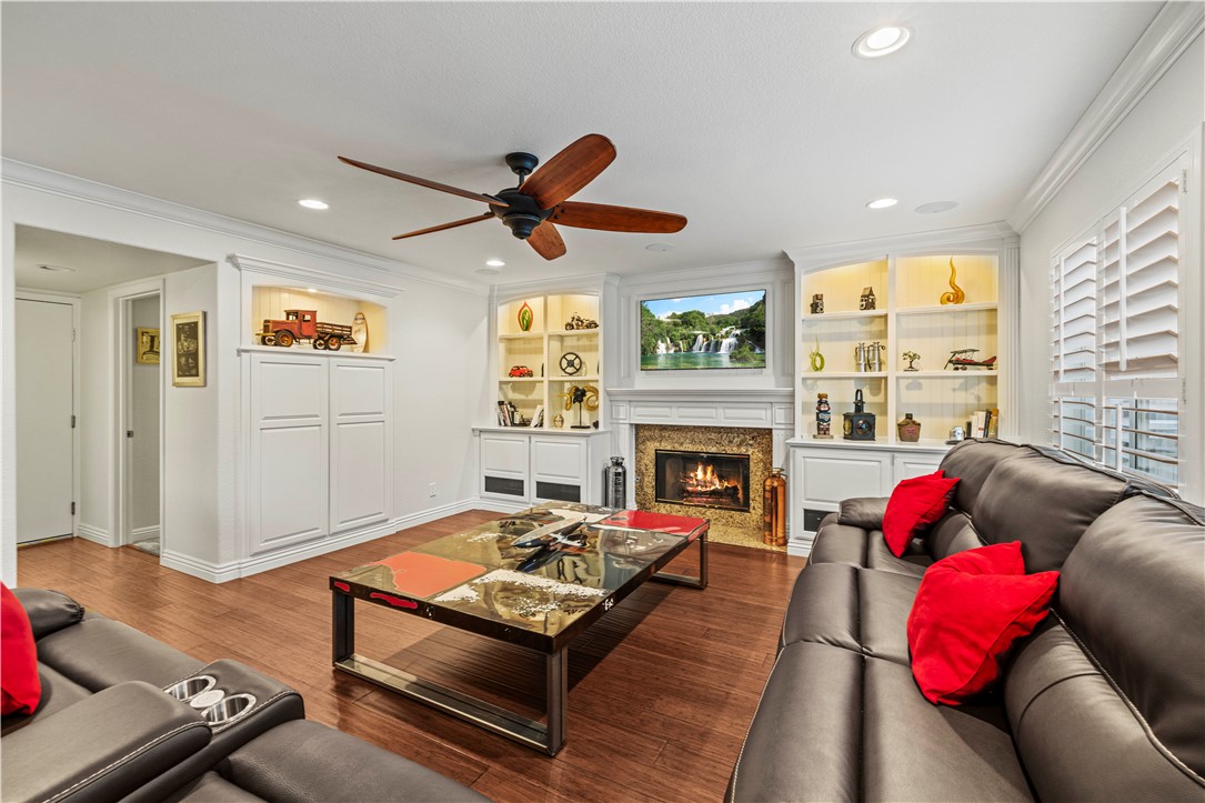 28725 Ponderosa Street Property Photo 10