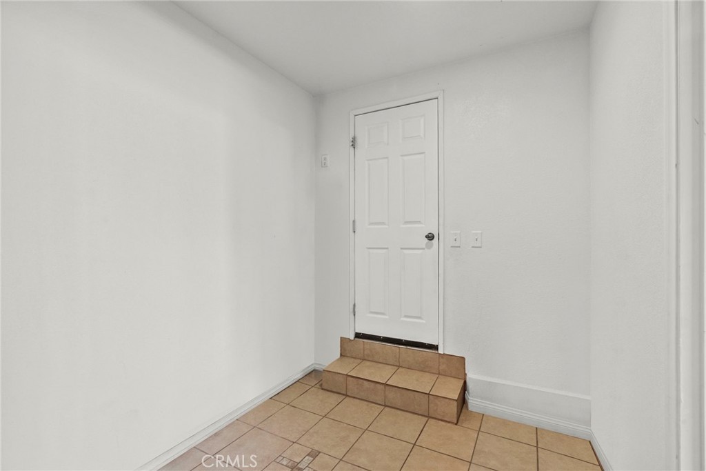 37469 3rd Street E Property Photo 16