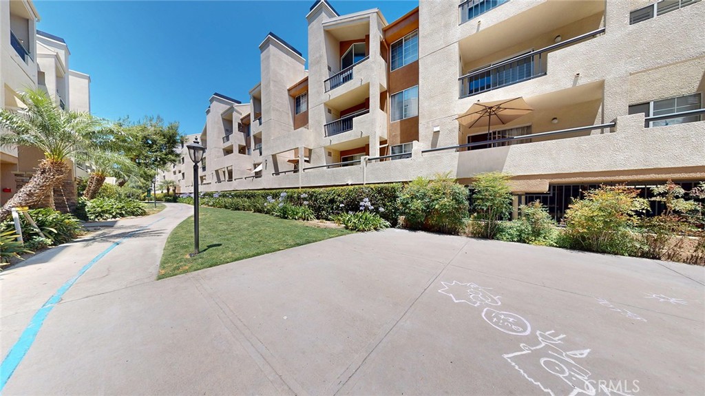5550 Owensmouth Avenue 217 Property Photo 1