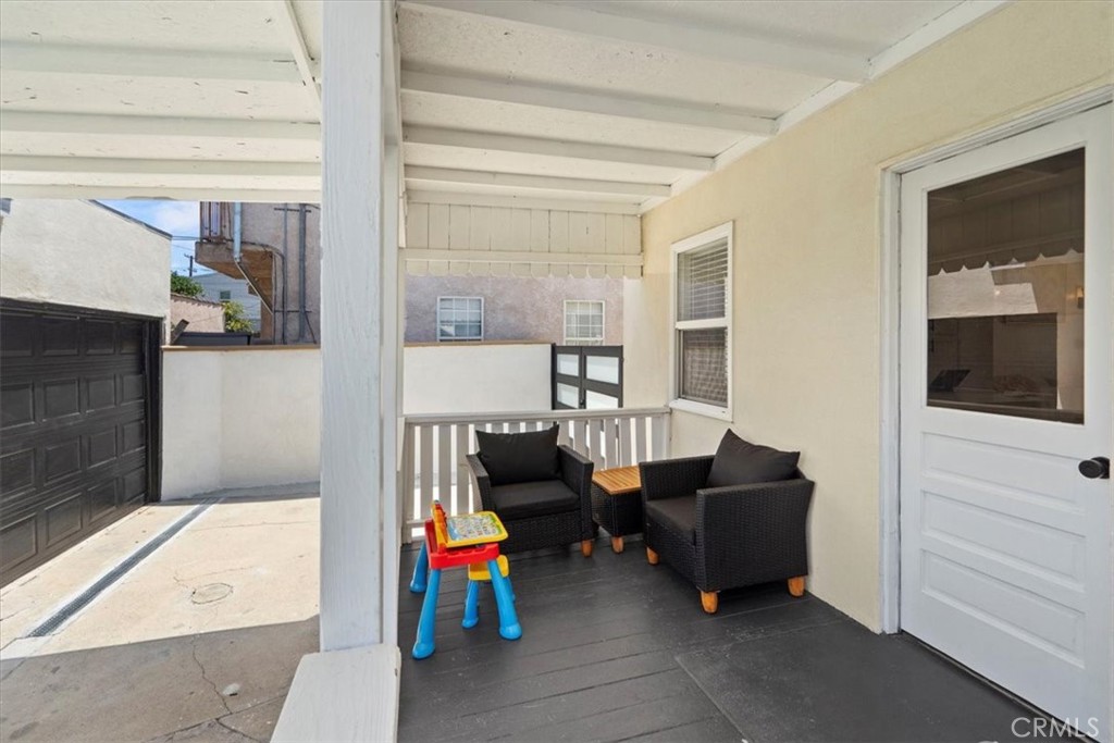 5434 Lewis Avenue Property Photo 34