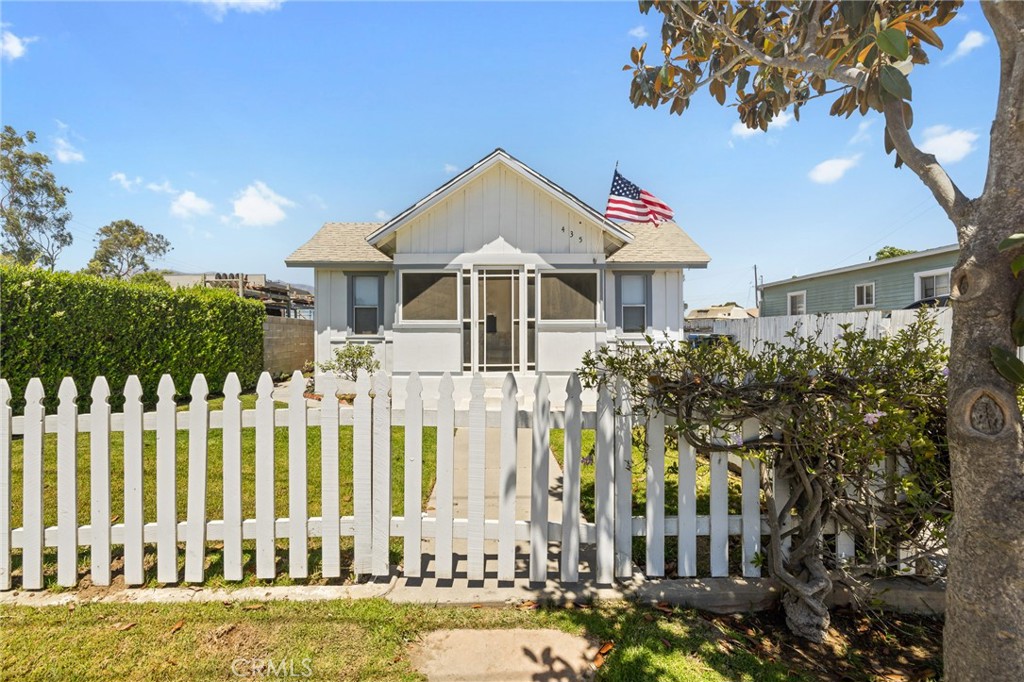 435 S Palm Avenue Property Photo 1