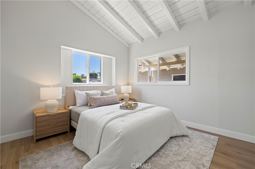 9712 Saloma Avenue Property Photo 21