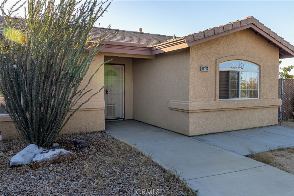 16214 Figueroa Road Property Photo 3
