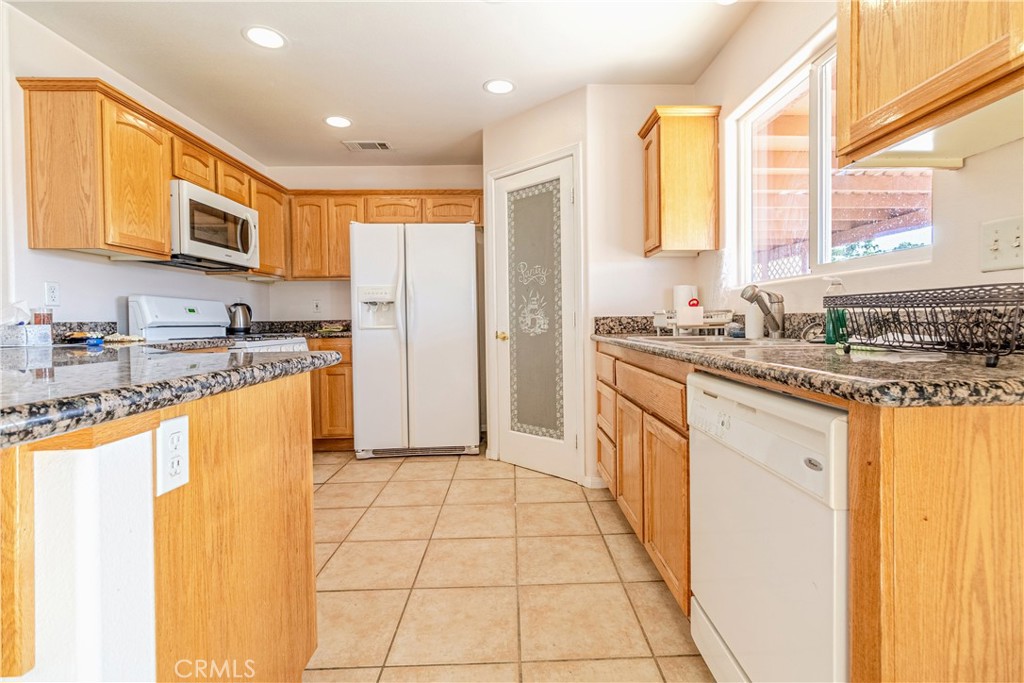 16214 Figueroa Road Property Photo 6