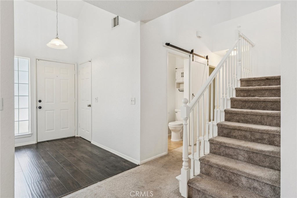 42534 62nd Street W Property Photo 4