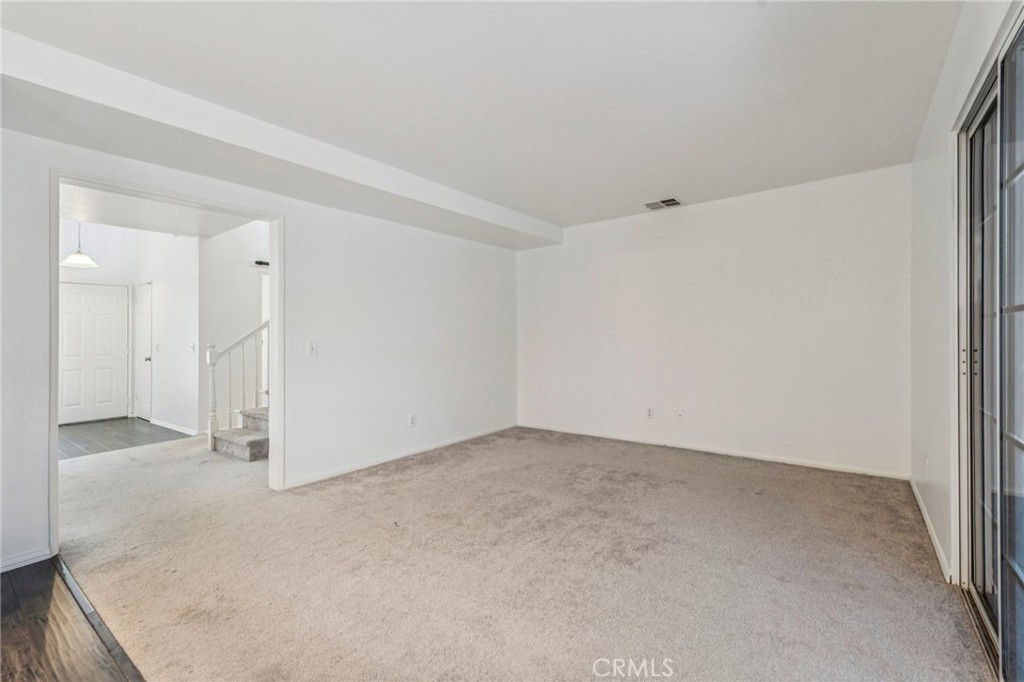 42534 62nd Street W Property Photo 9