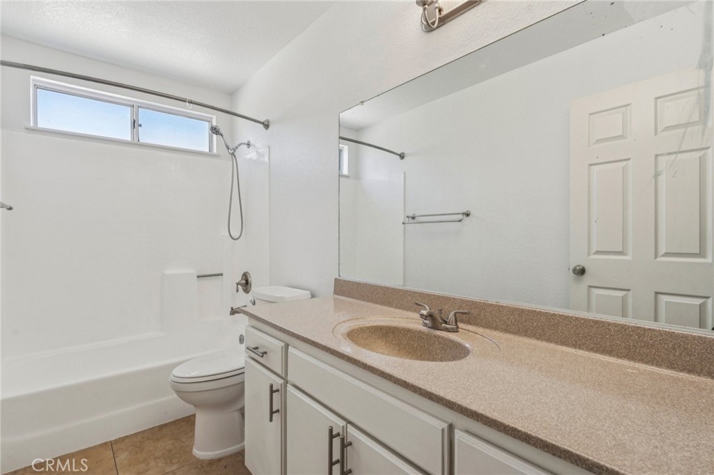 42534 62nd Street W Property Photo 27