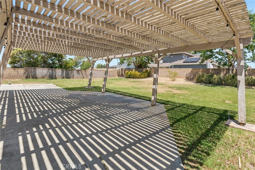 42534 62nd Street W Property Photo 40