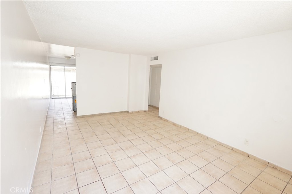 1108 Monterey Street B Property Photo 4