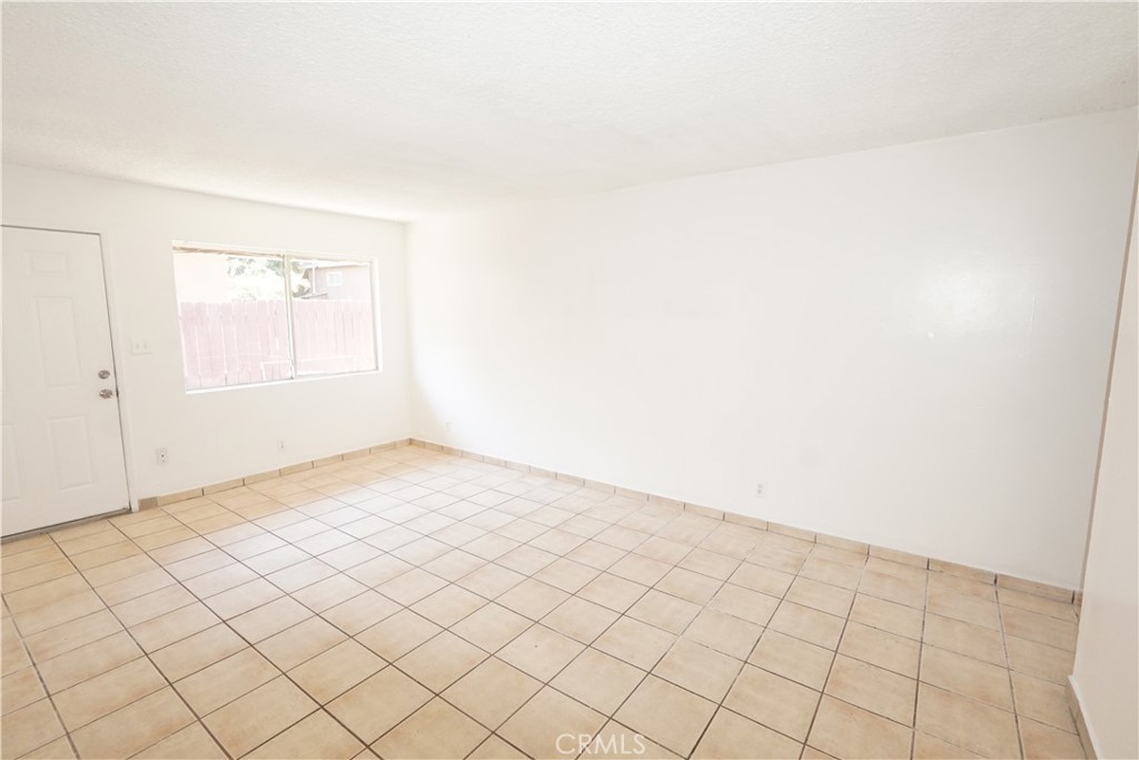 1108 Monterey Street B Property Photo 6