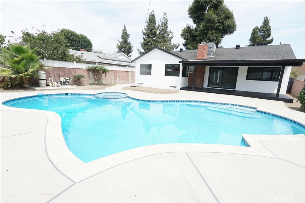 10345 Blucher Avenue Property Photo 21