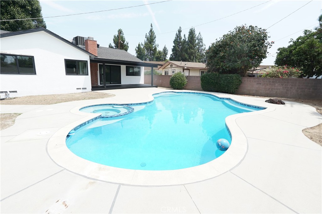 10345 Blucher Avenue Property Photo 23