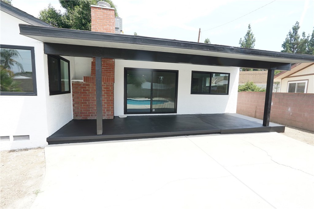 10345 Blucher Avenue Property Photo 25