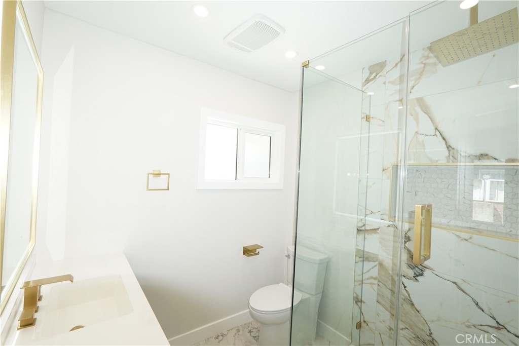 10345 Blucher Avenue Property Photo 35