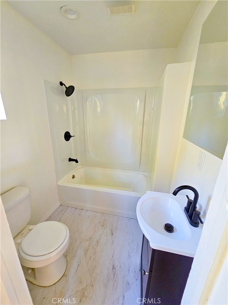 205 Jordan Avenue Property Photo 16