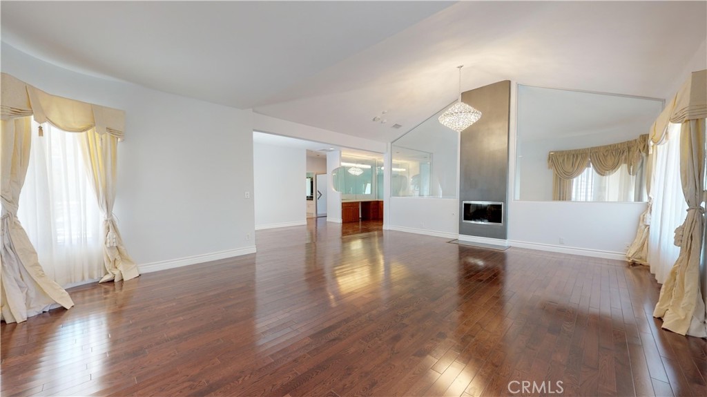 22500 N Summit Ridge Circle Property Photo 28