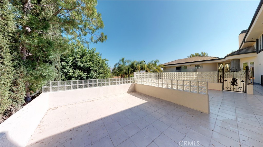 22500 N Summit Ridge Circle Property Photo 49