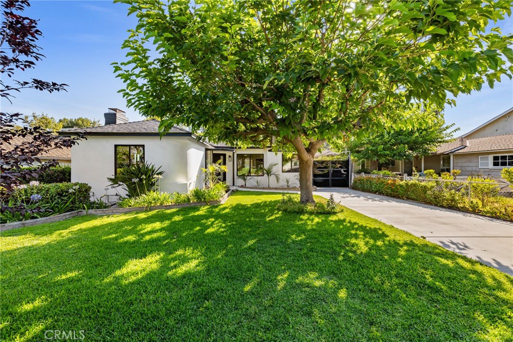 439 S Lamer Street Property Photo 1