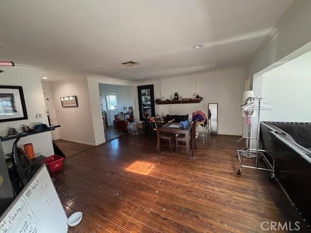 13600 Sylvan Street Property Photo 5