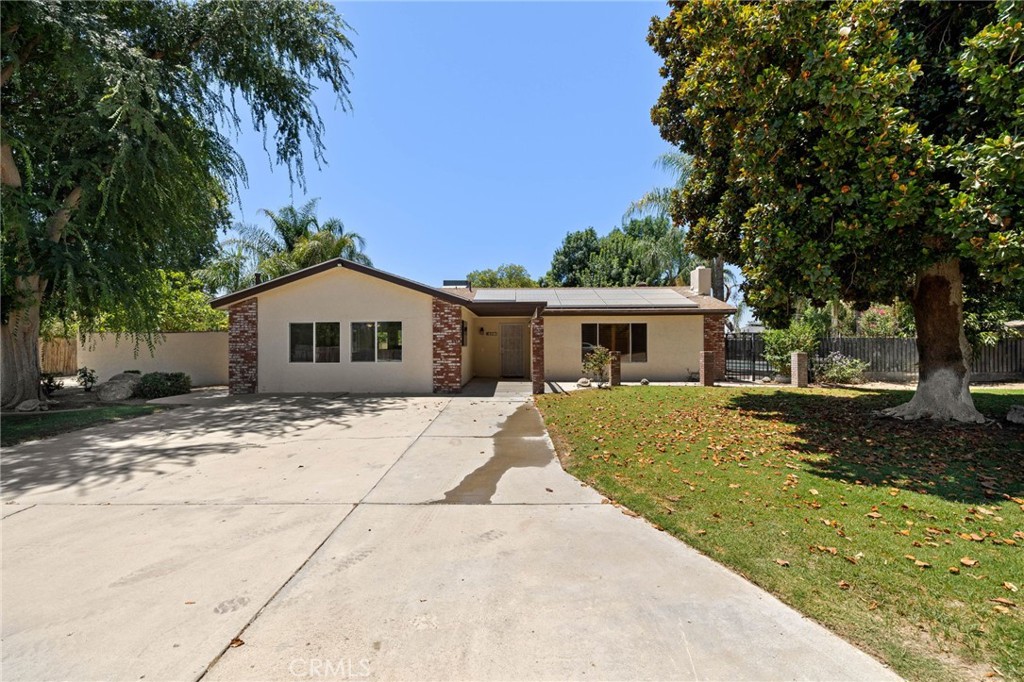 921 Christian Avenue Property Photo 1