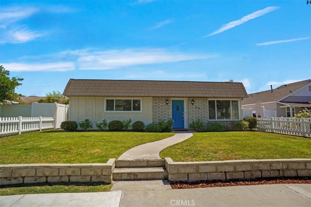 1138 N Valley Street Property Photo 1