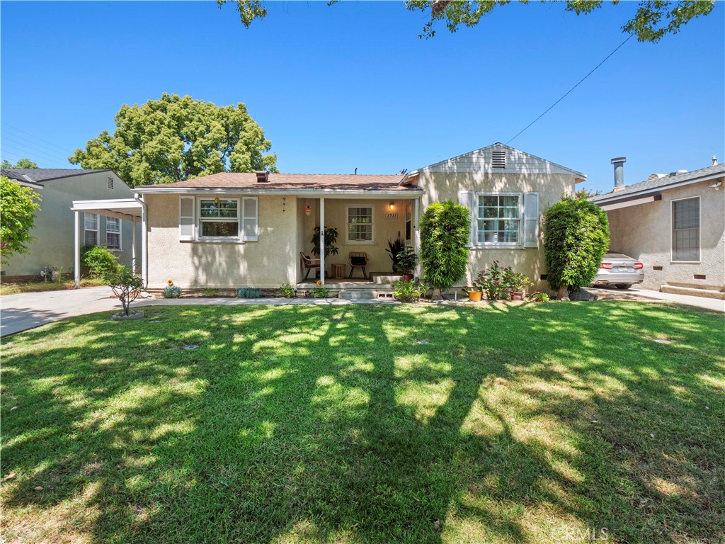 1511 N Maple Street Property Photo 1