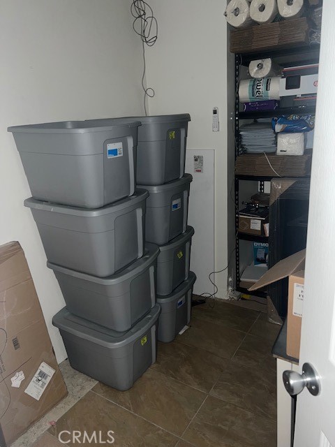 3825 Fountain Avenue Property Photo 2