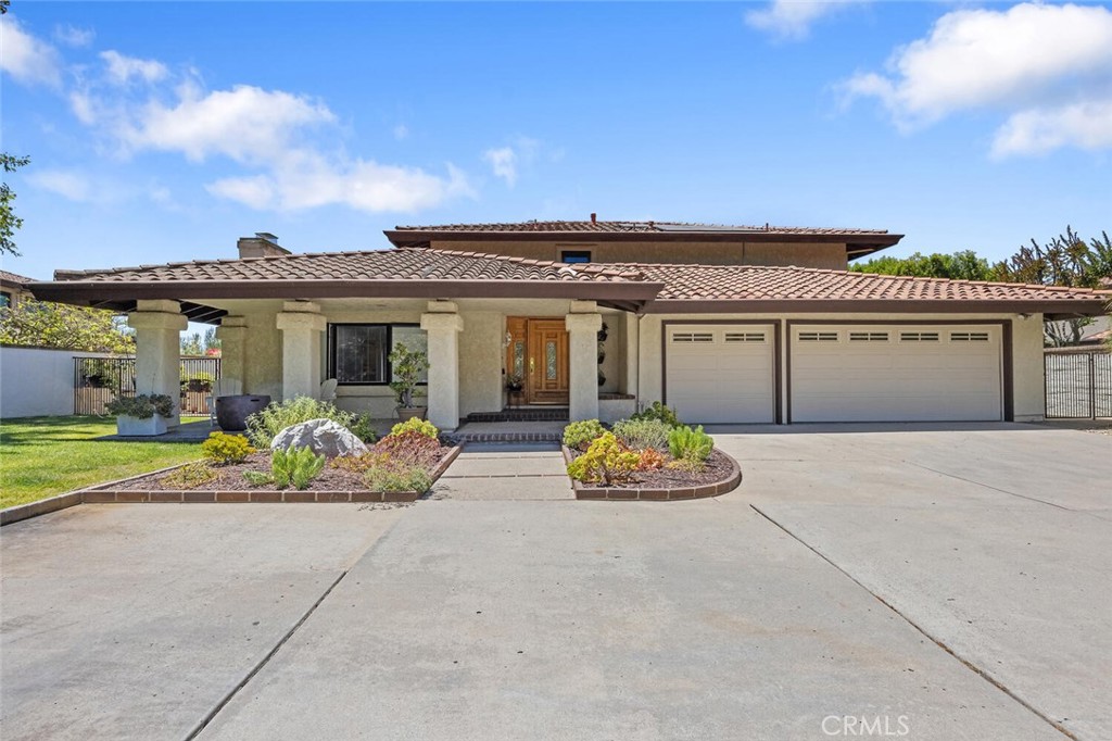 1579 Via Parque Property Photo 1