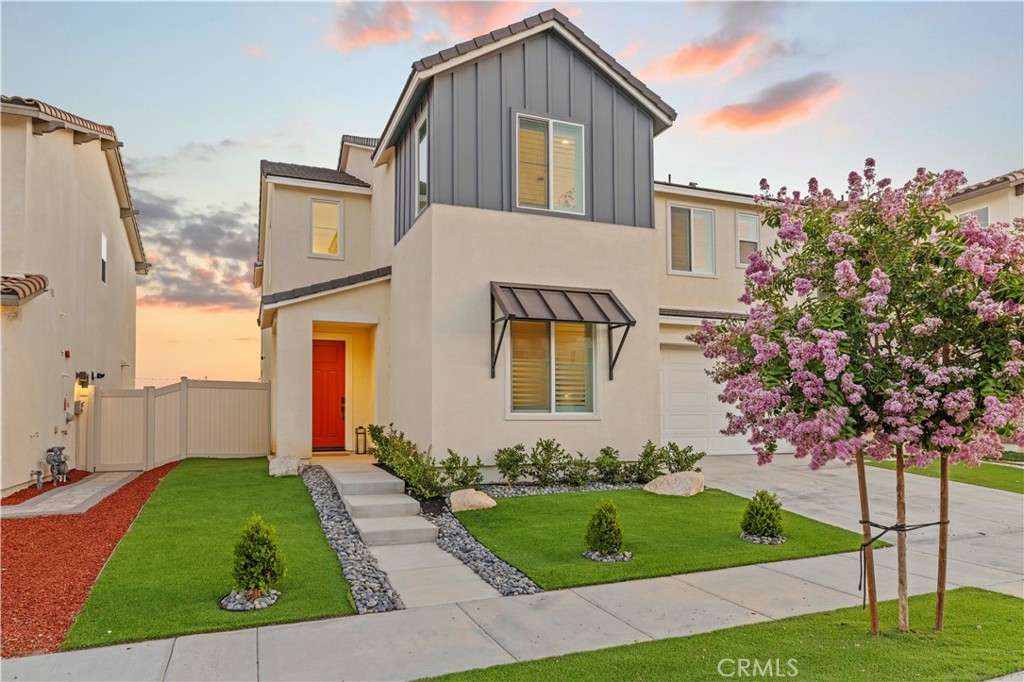 28537 Daybreak Way Property Photo 1