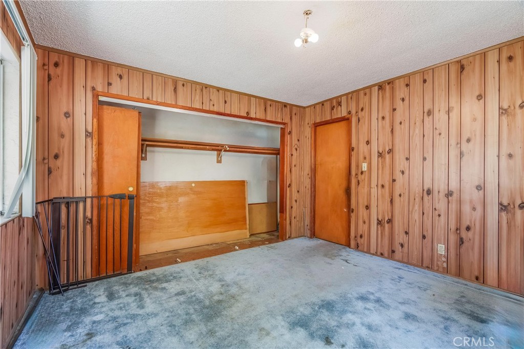 2439 California Street Property Photo 18