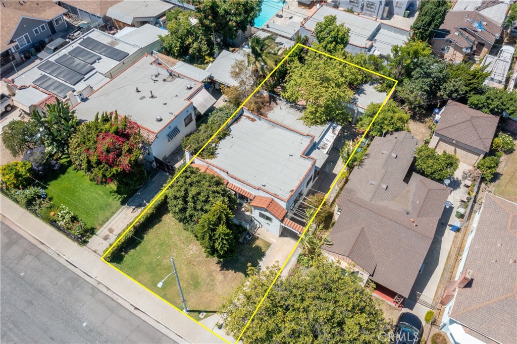 2439 California Street Property Photo 44