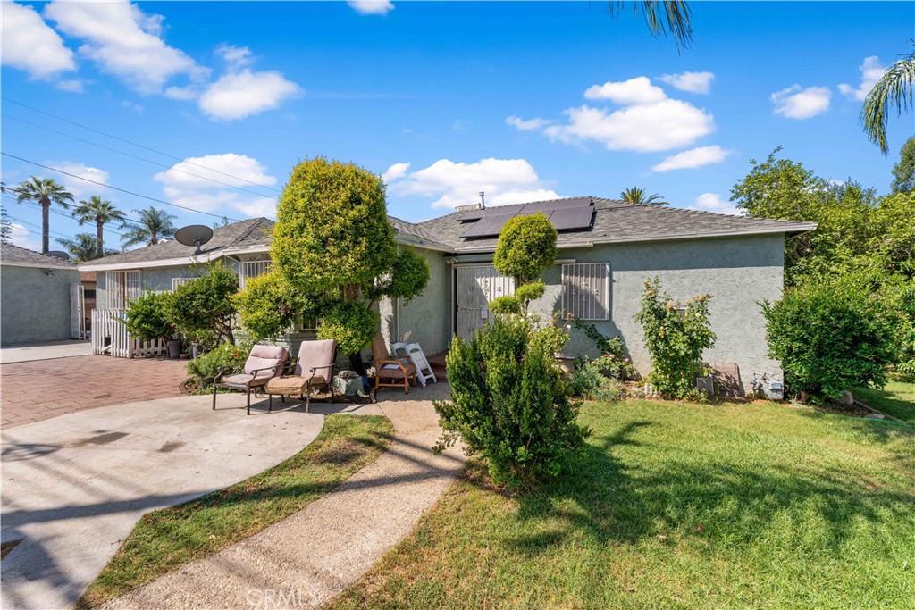 556 Harps Street Property Photo 1