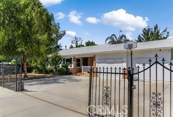 20957 Community Street Property Photo 1